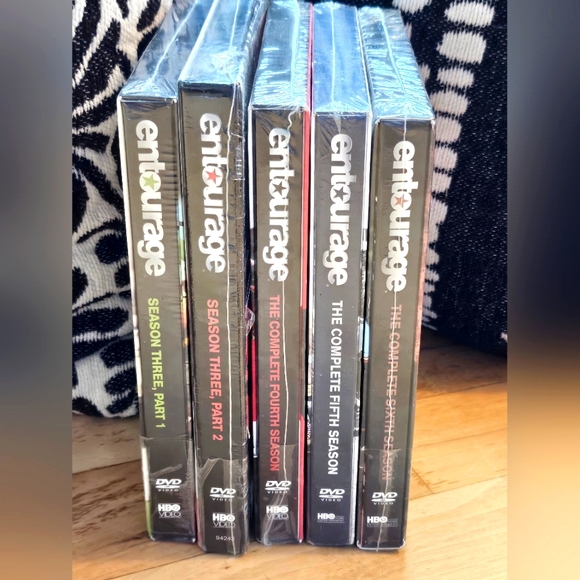 FACTORY SEALED - HBO Series "Entourage" Seasons 3, 4, 5 & 6 DVDs - Picture 3 of 5